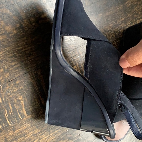 Tory Burch wedge sandals. - Picture 3 of 5